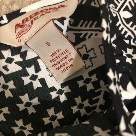 SMALL patterned romper - Picture 3 of 3